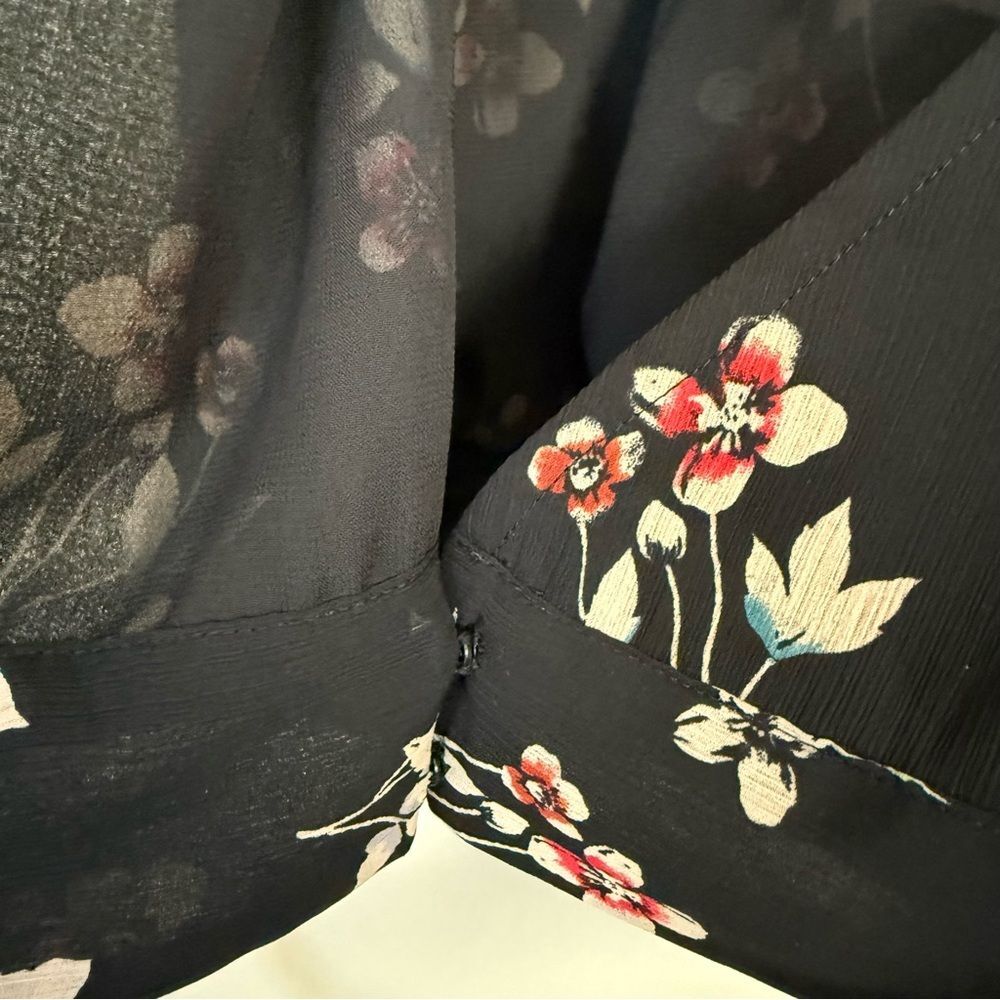 Madewell Floral Wrap Blouse M - Picture 5 of 8